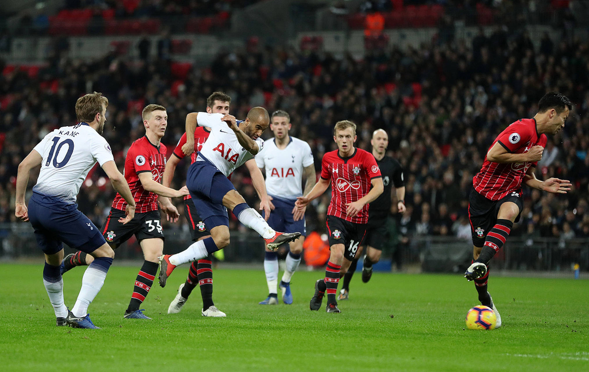 意甲都灵VSAC米兰预测分析：都灵一周内连折三人！攻防两端实力受损.